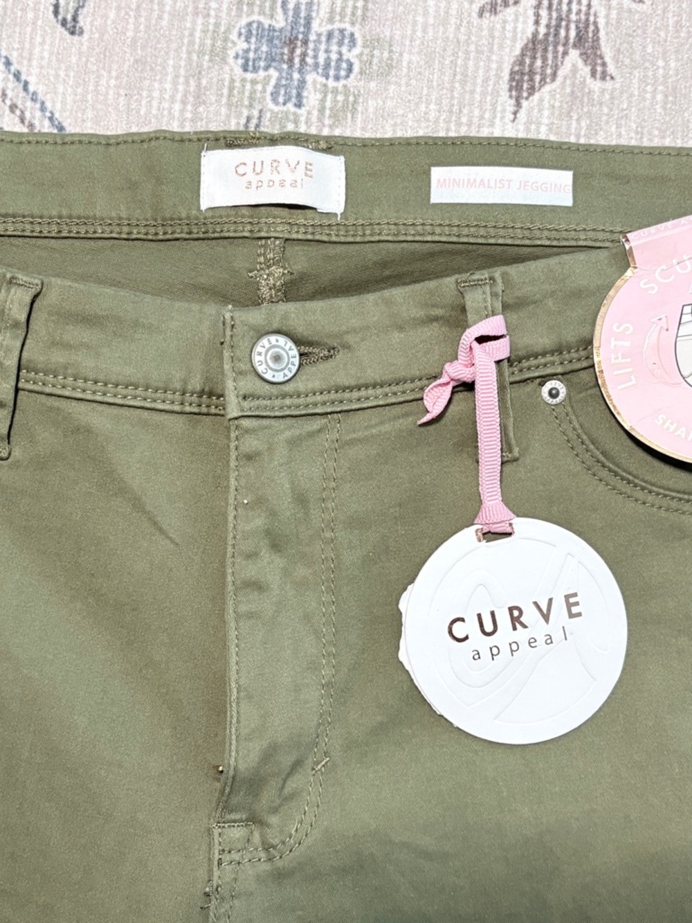 Curve Appeal Olive Green Ankle Jeggings  Size 16   NWT